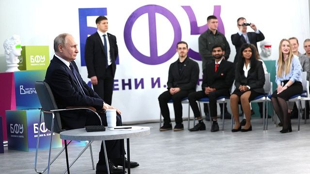 Президентские стипендии для студентов увеличат до 30 тысяч рублей