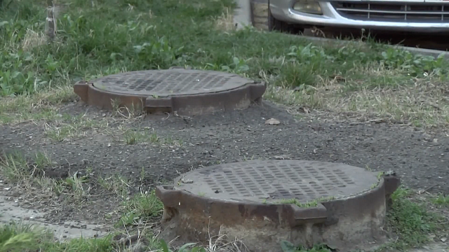 В полиции Краснодара предупредили о наказании за кражу крышек канализационных люков
