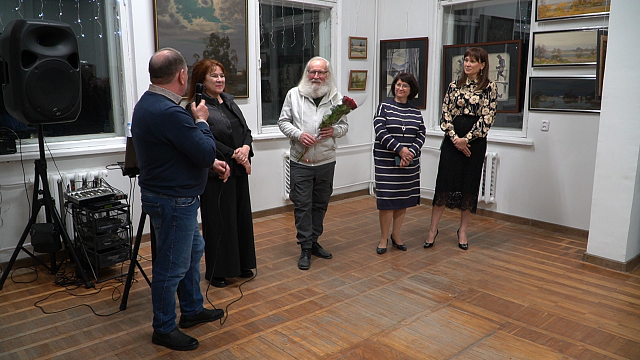 В Краснодаре открылась выставка «Времена года» Александра Эсмонта 
