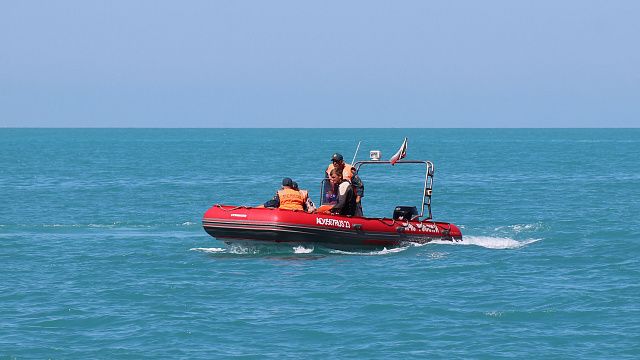 В Чёрном море в районе Дагомыса ищут молодого человека. Фото: пресс-служба Южного регионального поисково-спасательного отряда МЧС России