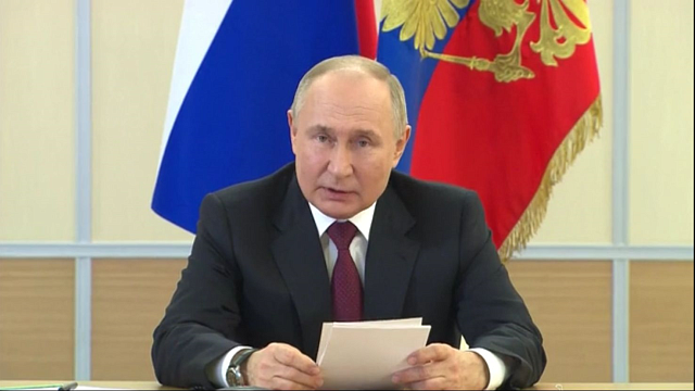 Владимир Путин поручил построить трассу Джубга-Сочи
