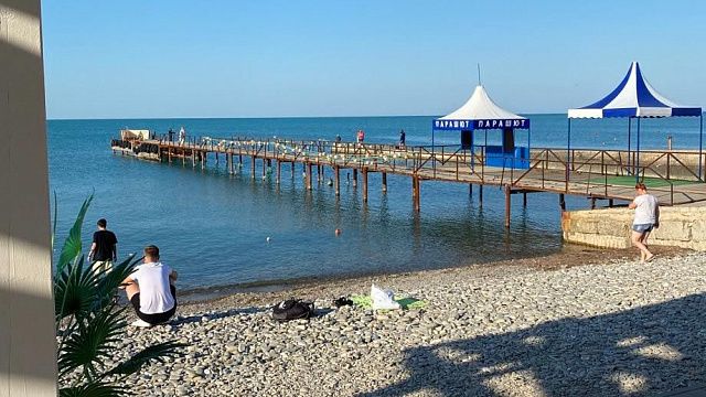 К 1 июня на всех пляжах Краснодарского края проверят безопасность воды и установят медпункты