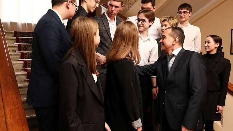 Губернатор Кубани встретился с участниками бизнес-школы «Подросток»