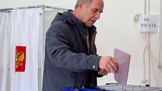 ЦИК России: свыше 92% жителей Кубани отдали голос на выборах за Путина Фото: телеканал Краснодар 
