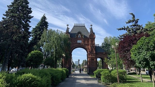 Александровская триумфальная арка в Краснодаре. Фото: телеканал «Краснодар»