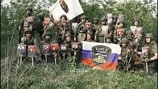 Казаки-добровольцы за лентой провели «Бессмертный полк»