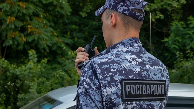 Сотрудники Росгвардии задержали в Краснодаре мужчину по подозрению в угрозе убийством 