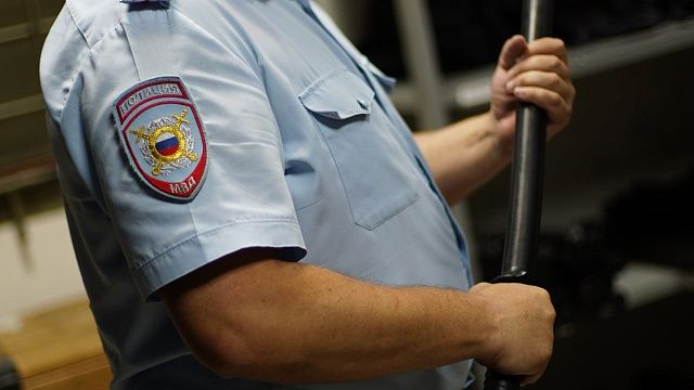 Всадники на лошадях и в масках избили плётками пенсионеров в Кисловодске