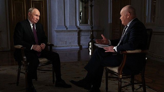 Владимир Путин на интервью с Дмитрием Киселёвым. Фото: kremlin.ru
