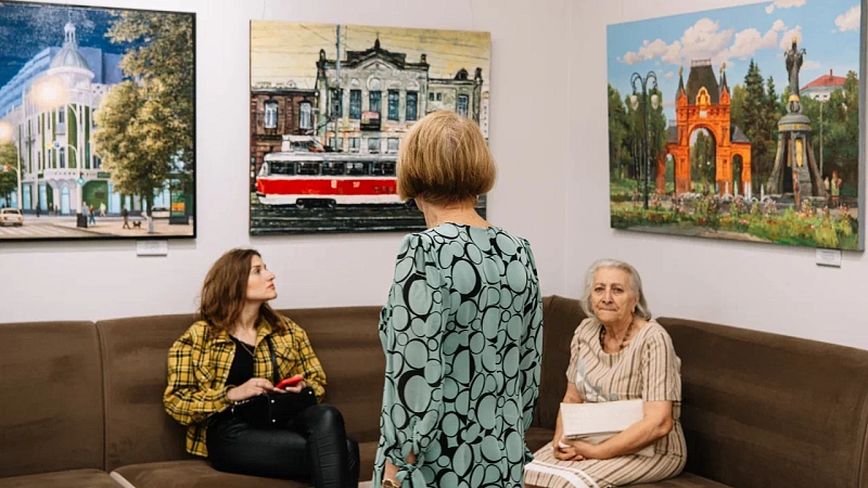 В Краснодаре открылась бесплатная выставка местных художников