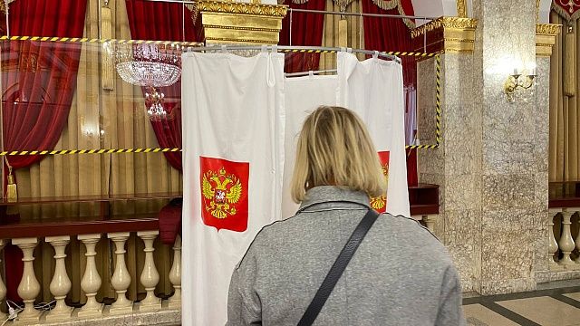 За два дня на участки для голосования пришли больше 67% избирателей Кубани Фото: телеканал Краснодар 