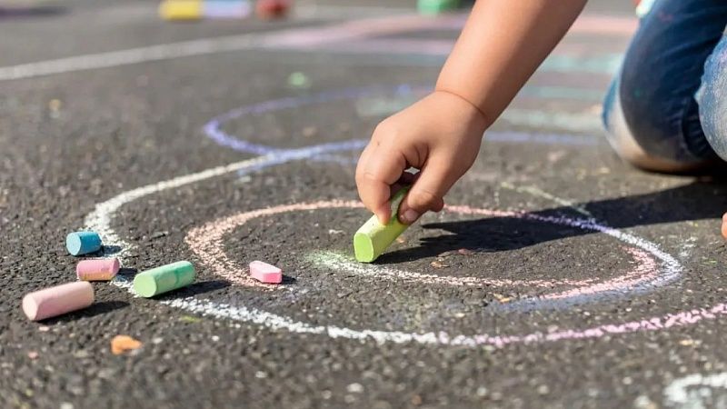 В честь Дня Государственного флага раскрасят мелом улицу в Краснодаре