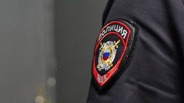 Трое местных жителей пострадали в ходе массовой драки в станице Крыловской