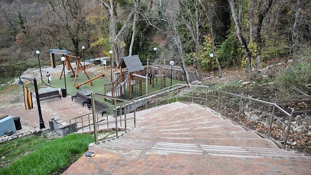 Патриотический терренкур у землянок штаба 18-й армии откроют в Геленджике