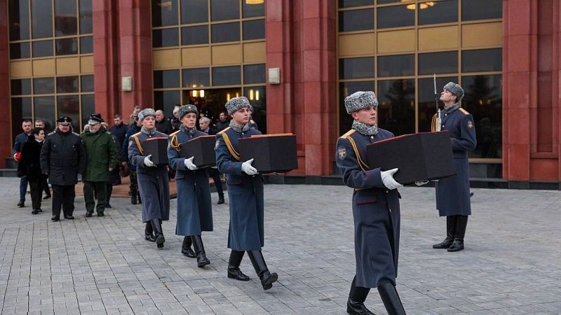 Останки кубанского красноармейца торжественно передали из Москвы в Анапу