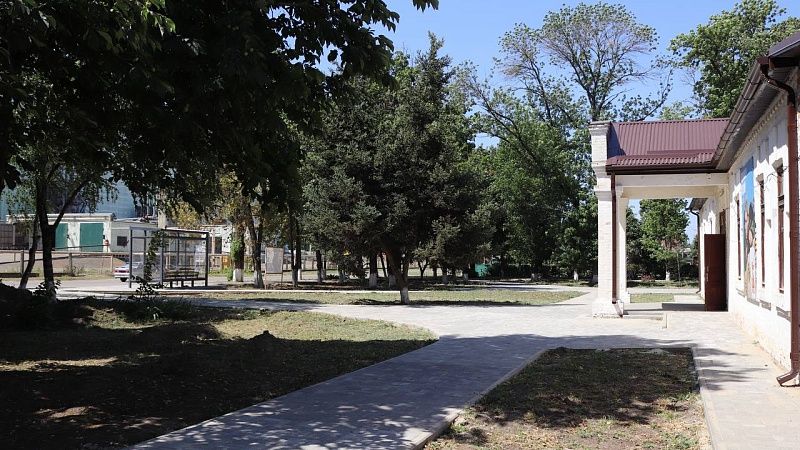 Благоустройство сквера в рамках нацпроекта началось в станице Тбилисской 