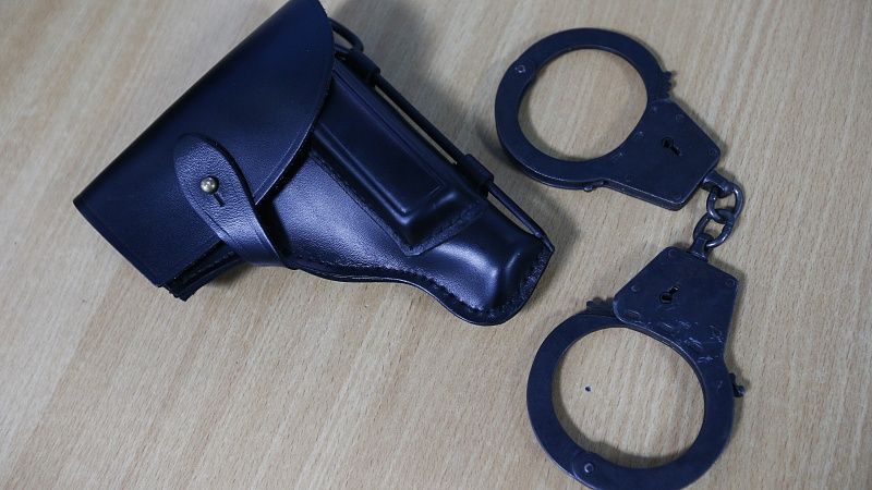 Полицейские задержали подозреваемого в мошенничестве автомастера в Краснодаре