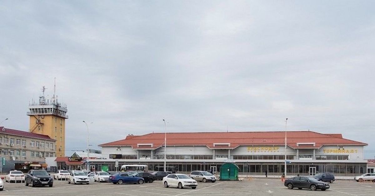 Аэропорт краснодара вылет. Аэропорт Краснодар. Аэропорт Краснодар фото. Закрытый аэропорт Краснодар. Аэропорт Краснодар закрыт.