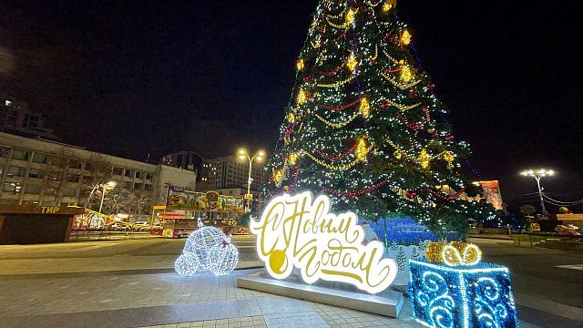 В субботу в Краснодаре откроют главную городскую ёлку и рождественскую ярмарку