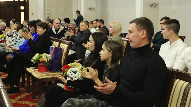 В рамках ежегодной церемонии в Краснодаре наградили спортсменов и тренеров