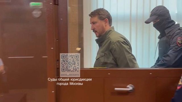 Экс-мэра Сочи заключили под стражу почти на 2 месяца