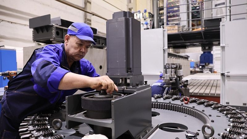 На развитие промышленности Кубани направили 9 млрд рублей за три года