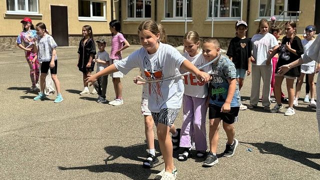 Около 17 тысяч детей отдохнули и поработали в пришкольных лагерях Краснодара