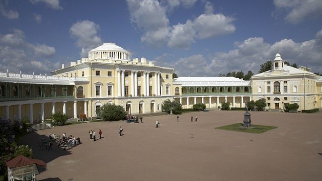 Похищенная фашистами старинная карта вернулась в Павловск