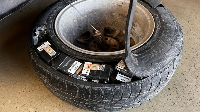 Минивэн с тайником сигарет задержали на российско-абхазской границе 