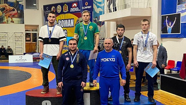 Краснодарцы завоевали три медали на Всероссийском турнире по греко-римской борьбе