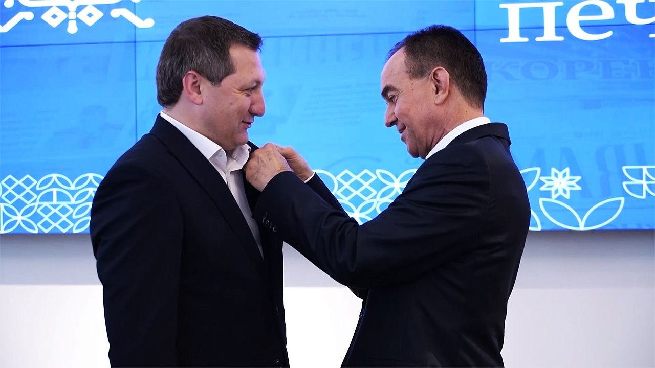 На страже правдивой информации. Губернатор поздравил лучших журналистов. Новости 16 января