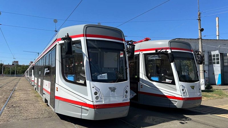 Движение трамваев было остановлено из-за сошедшего с рельсов вагона в Краснодаре