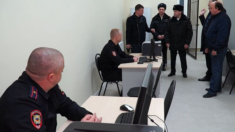 В микрорайоне Гидростроителей открыли новый участковый пункт полиции