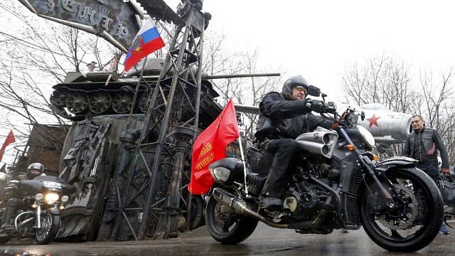 В России стартовала праздничная авто-мотоколонна в преддверии 8-летия Русской Весны