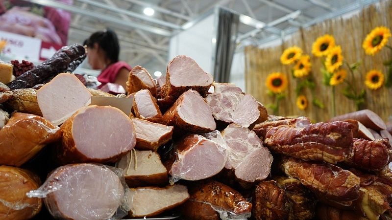 Нутрициолог Гузман объяснила, в чём опасность остатков антибиотиков в мясе 