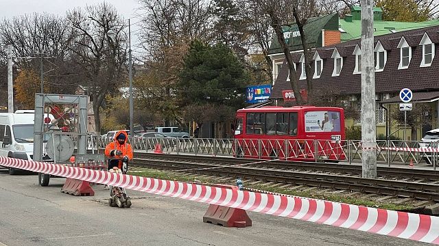 Из-за нового провала на Московской изменят схему движения транспорта