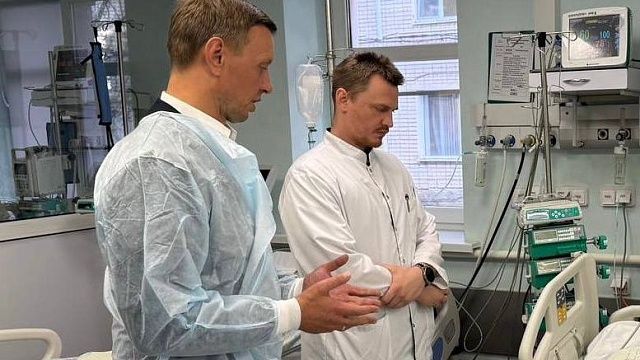 О состоянии тяжело пострадавших при атаке БПЛА рассказал мэр Новороссийска