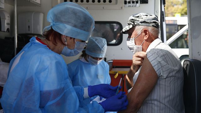На Кубани в августе начнется вакцинация жителей от гриппа, фото: телеканал «Краснодар»