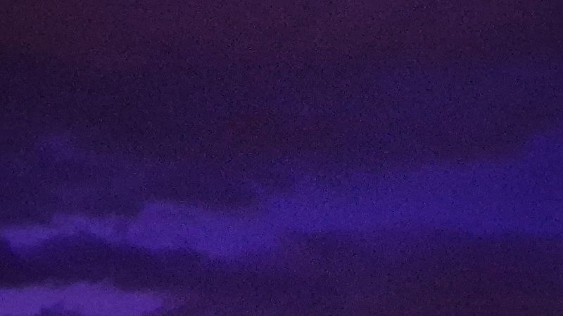 Камера видеонаблюдения сняла момент отражения атаки БПЛА в Анапе