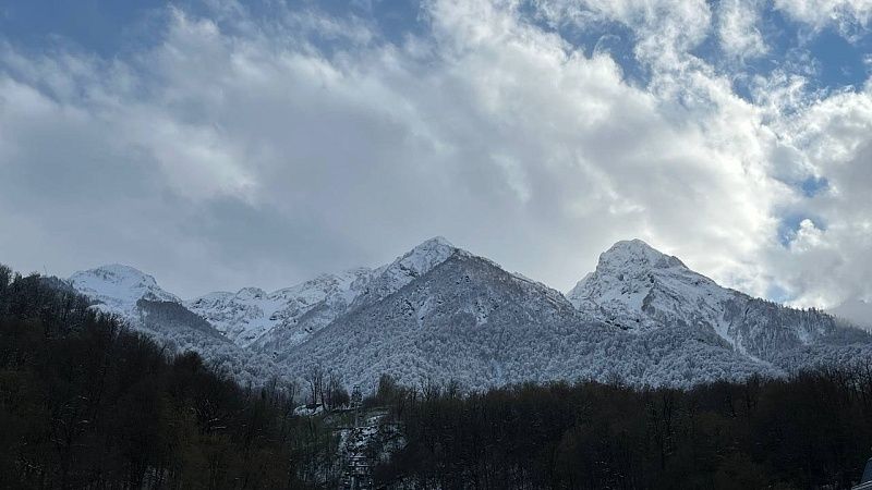 Пятые сутки продолжились поиски пропавшего 58-летнего туриста в горах Сочи