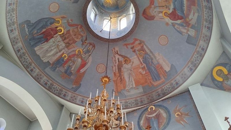 Продлили время работы общественного транспорта в ночь на Пасху в Новороссийске 