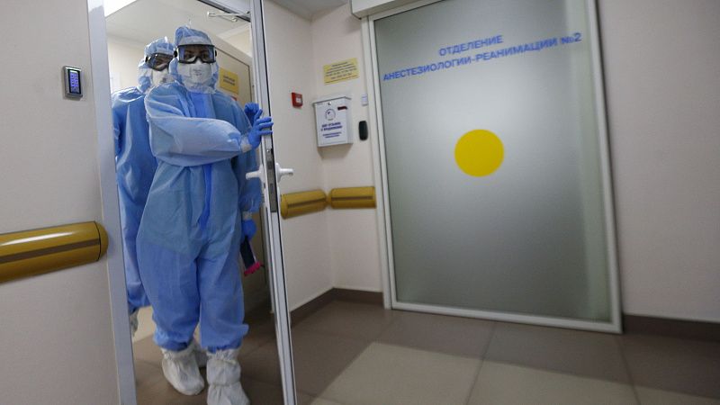 На Кубани стремительно растет число заболевших коронавирусом: в регионе подтверждено еще 925 случаев