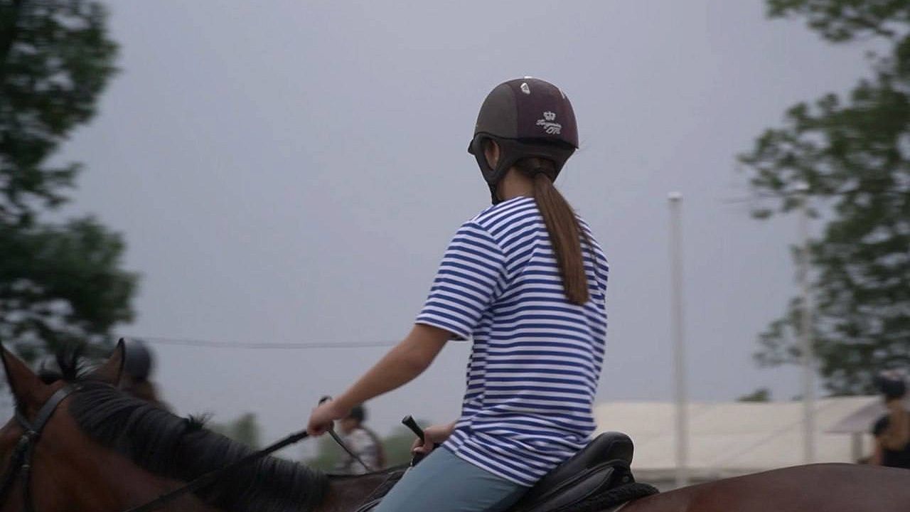 Традиционные скачки в честь Дня военного разведчика прошли на Кубани