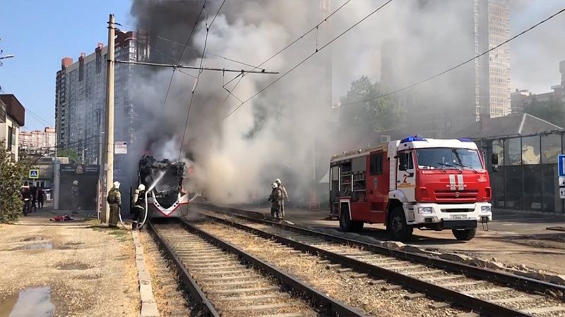 Сгоревший трамвай, внедрение цифрового рубля. Новости 21 августа.