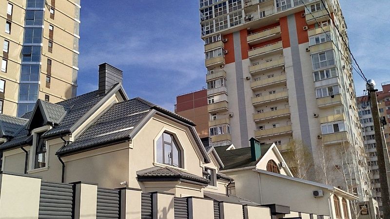 Снижение затоваренности рынка жилья ожидают во втором полугодии на Кубани