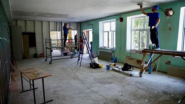 На Кубани отремонтируют 640 школ и детских садов до конца 2023 года . Фото: пресс-служба администрации Краснодарского края