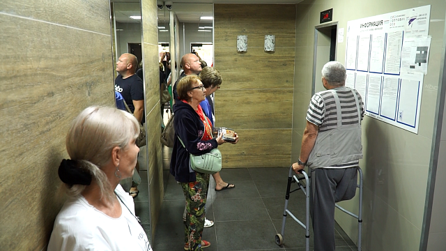 В многоэтажке Краснодара отключили лифты. Юрист рассказал, что делать в этой ситуации Фото: Телеканал «Краснодар»