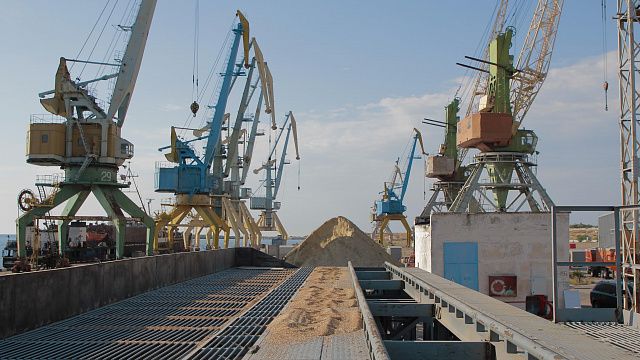 Россия не видит возможности для открытия «зернового коридора» в Черном море Фото: Елена Желнина