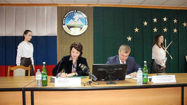 Центральный округ Краснодара и Тахтамукайский район Республики Адыгеи продлили договор о дружбе и сотрудничестве