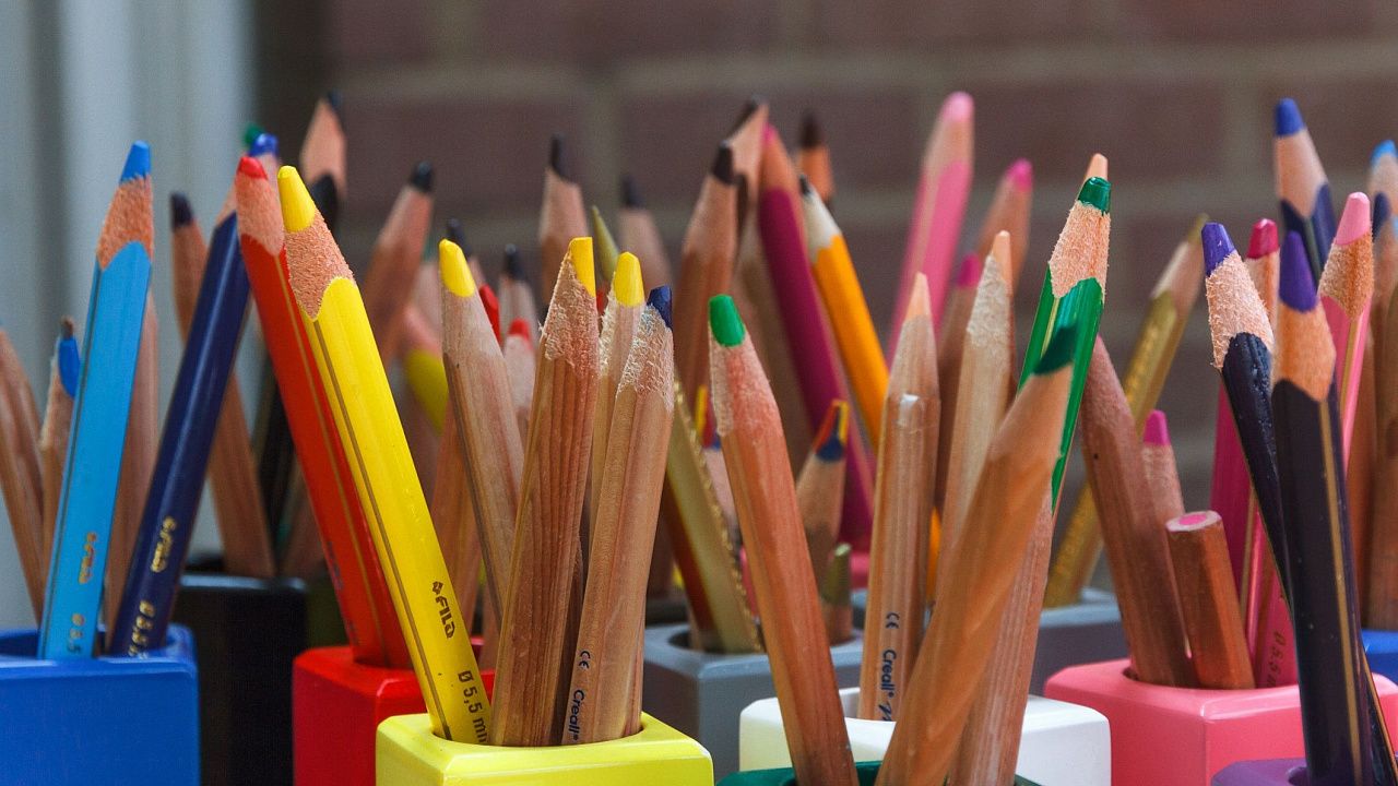 16 марта празднуется день цветных карандашей. Фото: pxhere.com